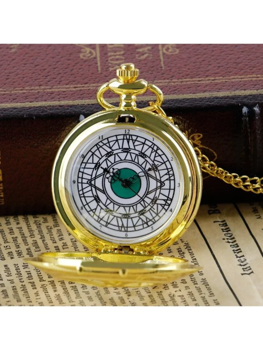 Men's Gold Analog Quartz Green Eyes Shape Pendant Necklace Round Pocket Watch